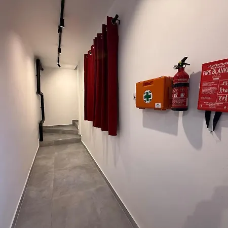 Apartment Duplex Industrial Luxe 4bedroom 4bath 200m 2d Sea St. Paul's Bay