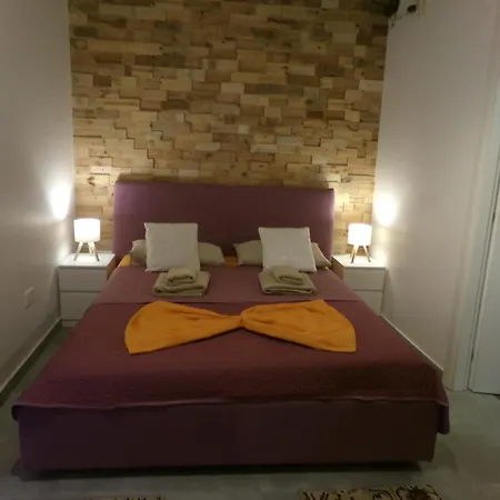 Duplex Industrial Luxe 4br 4bath 200m Near Apartman *