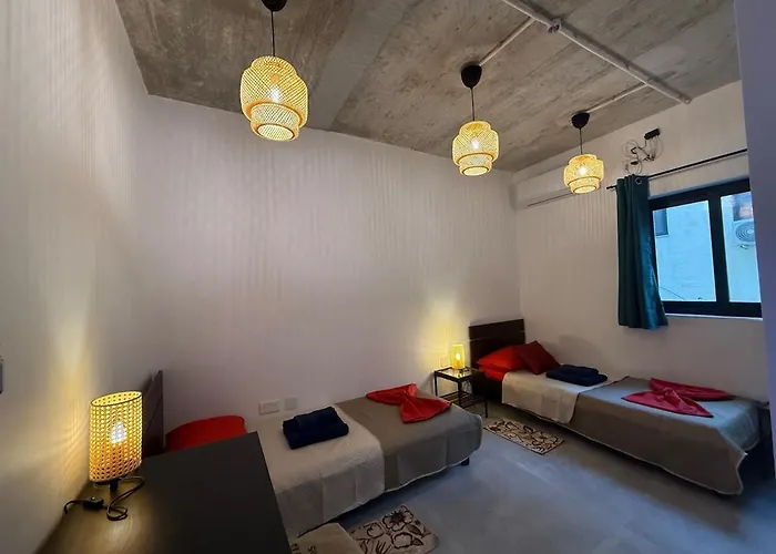 Apartment Duplex Industrial Luxe 4bedroom 4bath 200m 2d Sea St. Paul's Bay